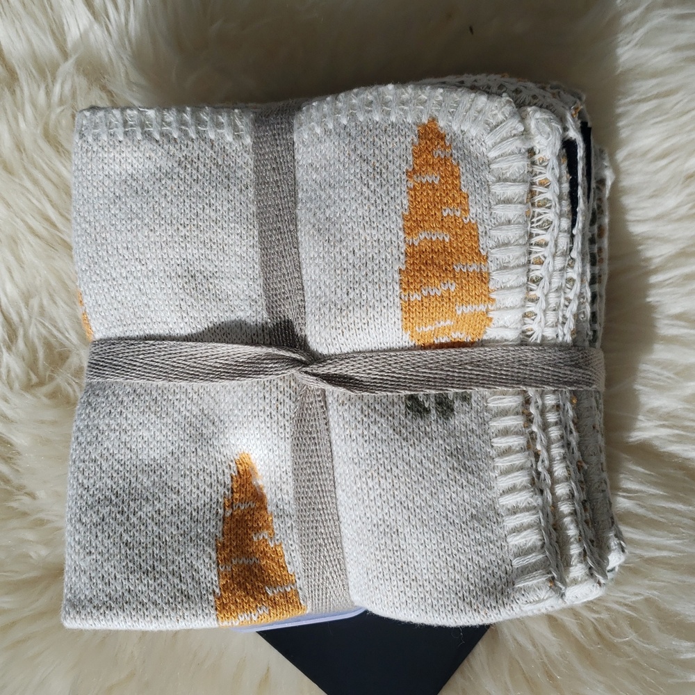Tahari Home Set of 5 Dish Towels 10" x 10" NWT - Picture 2 of 6